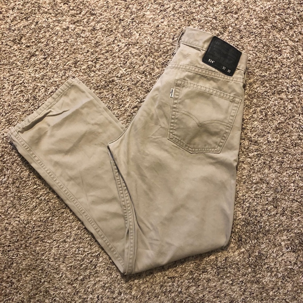 Levi khaki 514s